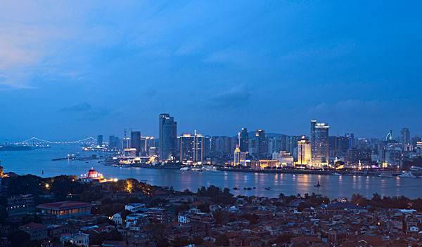 福建古厝情,沉思中的乡愁之声