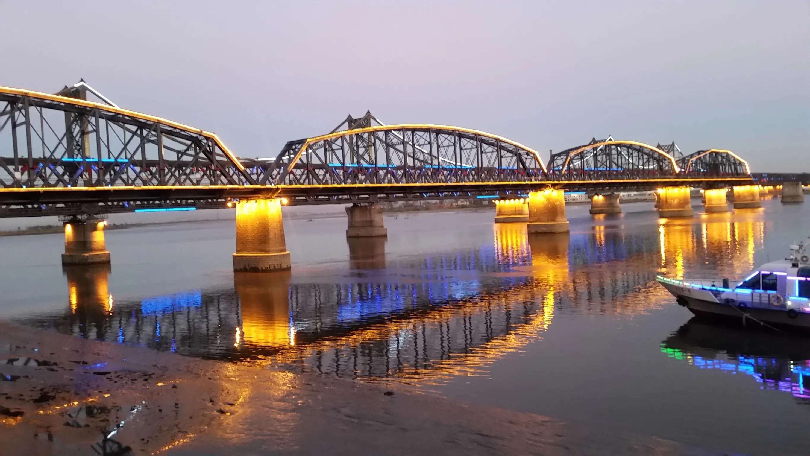 丹东小巷深处的独特美食风味